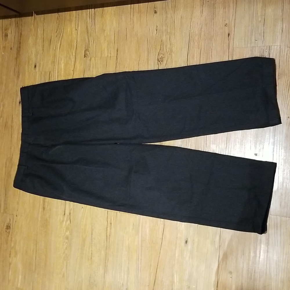 Dockers stain defender grey pants sz34x32